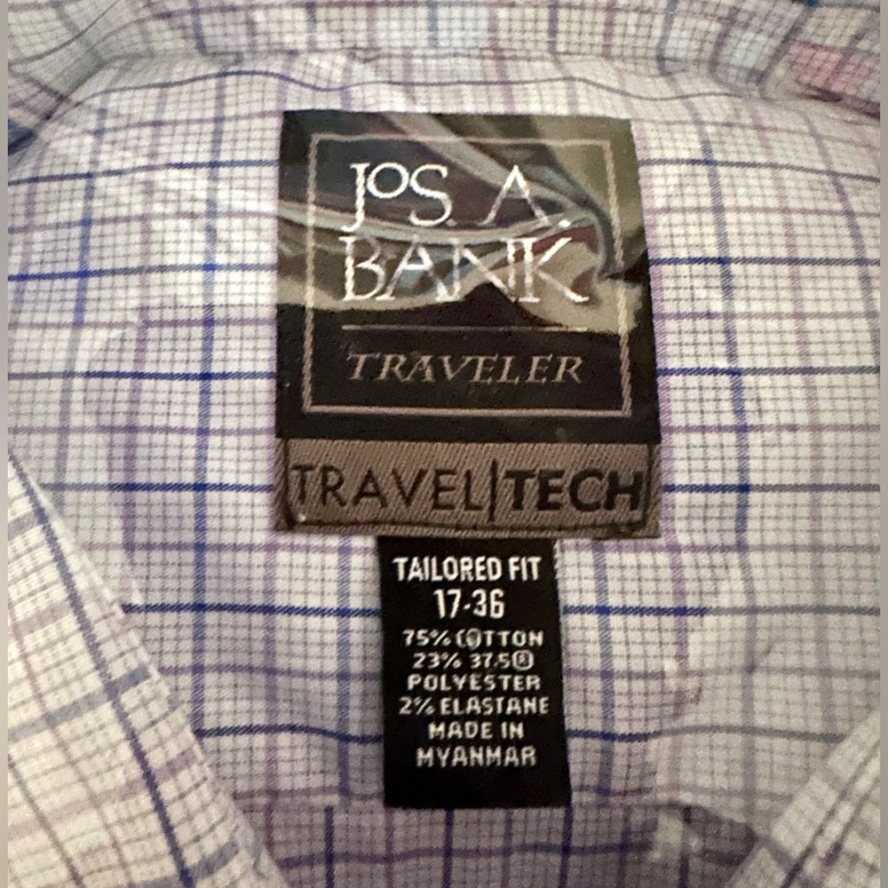 Joseph A Bank long sleeved tailored fit shirt